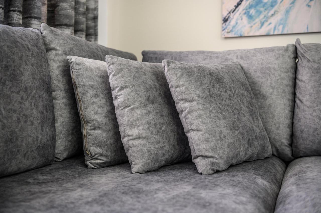 Miku Apartment-city Walk 1bd Stylish *